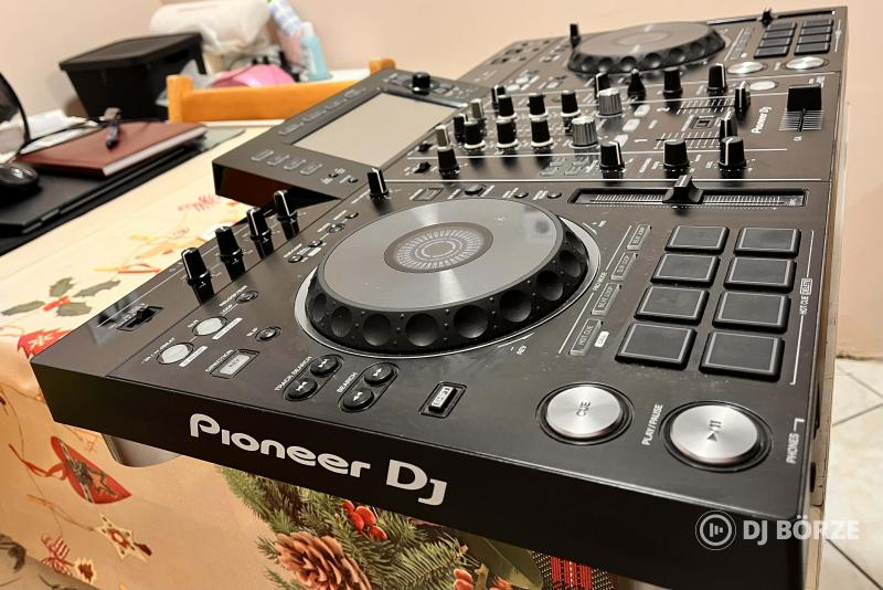 Pioneer XDJ RX2