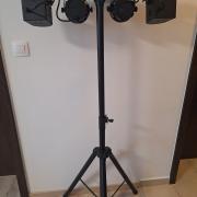 Eladó 2 szett új állványos mobil fény