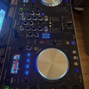 Pioneer XDJ R1 controller