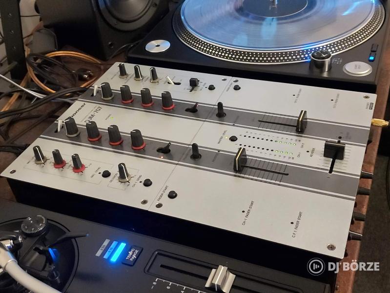 Pioneer DJM 707
