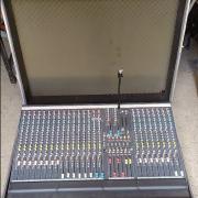 Allen & Heath GL2200 analóg keverőpult