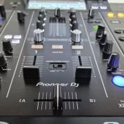 Pioneer xdj rx2 + táska