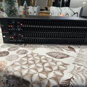 DBX 2231 Grafikus EQ eladó! Beszámítás, csere is lehet.