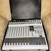 Phonic powerpod 1860 keverőerősítő