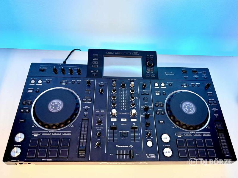 PIONEER XDJ RX2 + táska