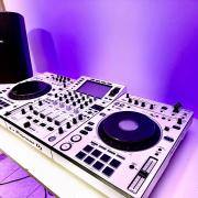 Pioneer XDJ XZ White Skin! rack vagy táska!