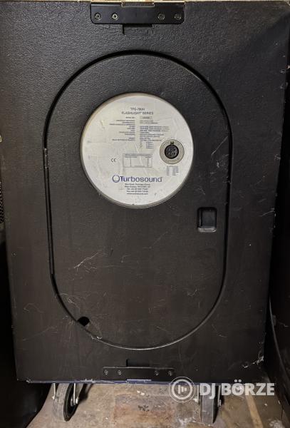 6 db Turbosound Flashlight (TFS-780H) /750 W/ csere aktívra