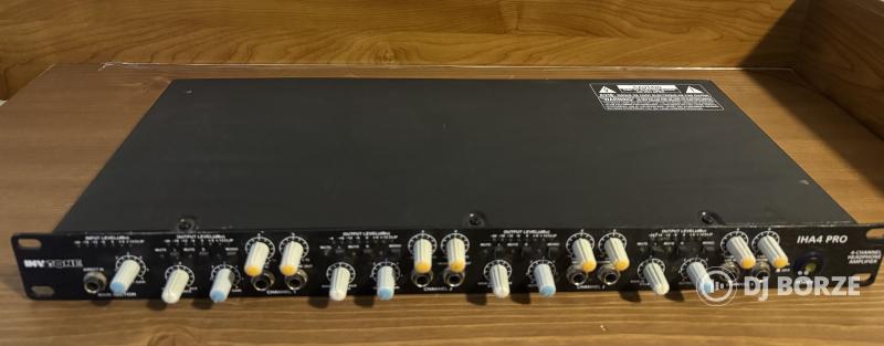 Invotone Iha 4 Pro fejhallgató erősítő és jelelosztó szép állapotban.