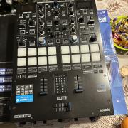 Eladó Reloop Elite 2 csatornás Serato DVS DJ keverő Beszámítás is lehet!