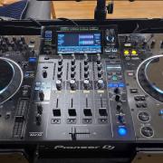 Pioneer XDJ-XZ
