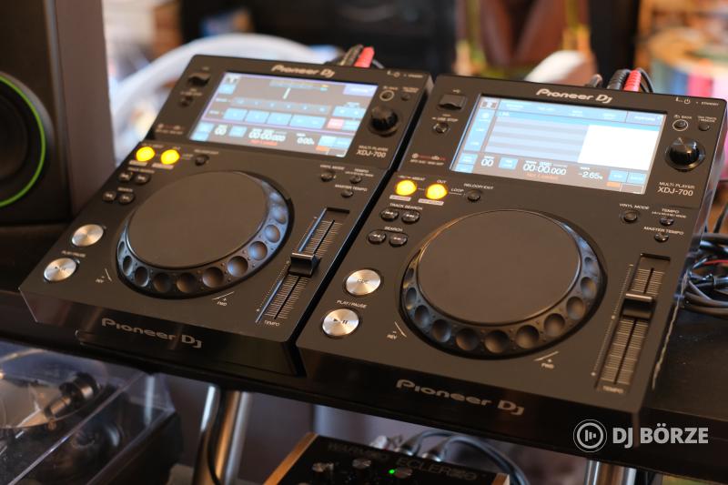 Pioneer XDJ-700 lejátszó pár