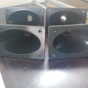 Több darab magas tölcsér!