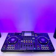 Pioneer XDJ XZ + táska