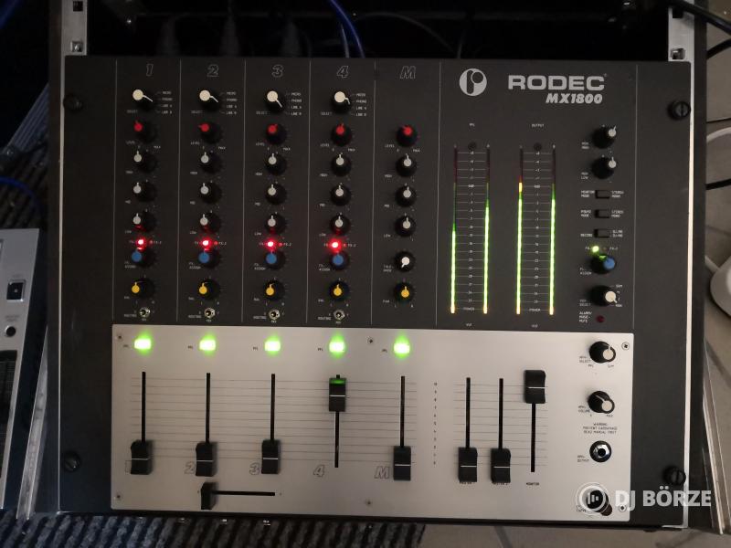 Rodec keverőpult rackben