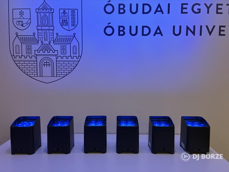 6x18W-os RGBWA+UV Akkus Par lámpa, TELEFONNAL IS VEZÉRELHETŐ