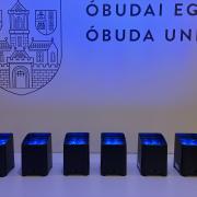 6x18W-os RGBWA+UV Akkus Par lámpa, TELEFONNAL IS VEZÉRELHETŐ