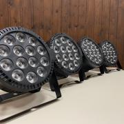 Led Par 14x6W RGBW lámpa, új DMX-es, távirányítós