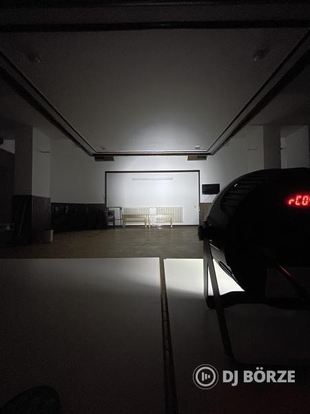 Led Par 14x6W RGBW lámpa, új DMX-es, távirányítós