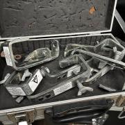 Bilincs, és C kampó