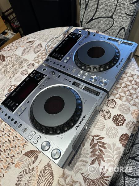 Eladó Pioneer CDJ-850-S beszámítás is lehetséges!
