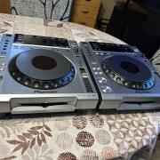 Eladó Pioneer CDJ-850-S beszámítás is lehetséges!