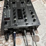 Pioneer Djm 400 keverő eladó.