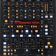 Behringer DDM4000