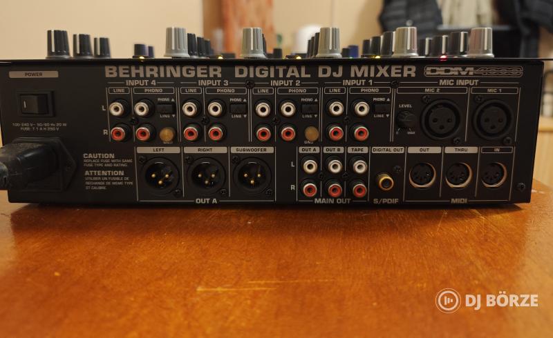Behringer DDM4000