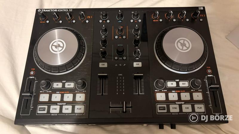 Native Instruments Traktor S2 mk2