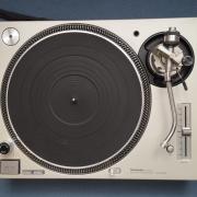 Eladó Technics SL-1200MK3D lemezjátszó