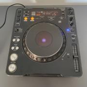 Pioneer cdj-1000 mk2 nem olvassa a cd-t hibas