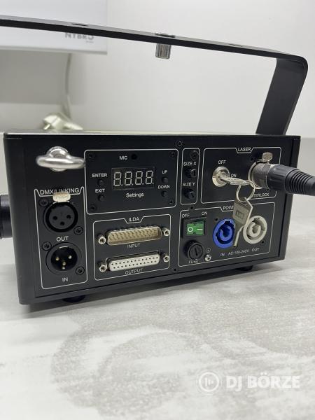 Laserworld CS1000RGB lézer + kábel