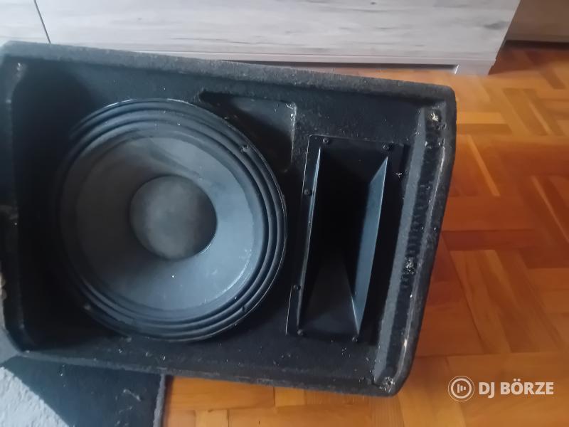 Eladó 2db maszek monitorláda