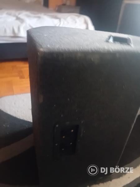 Eladó 2db maszek monitorláda