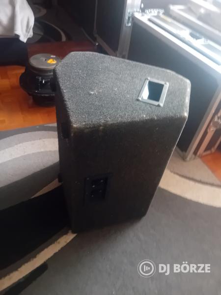 Eladó 2db maszek monitorláda