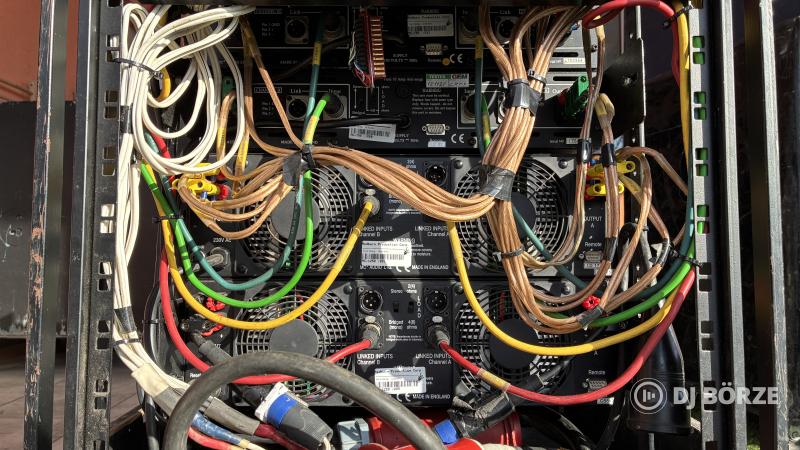 MC2 végfok rack: 2 x MC750 + 2 x MC1250