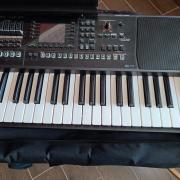 Roland EA7 szintetizator