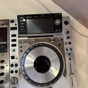 Pioneer DJ Set - 2x CDJ-2000 Nexus Platinum + DJM 900 Nexus Platinum