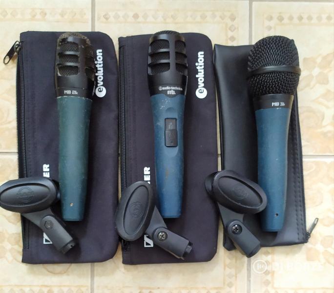 Shure SM58 / Audio-Technica MB-2K és MB-3K mikrofonok