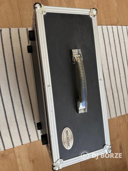 Soundcraft UI24 digitális keverő