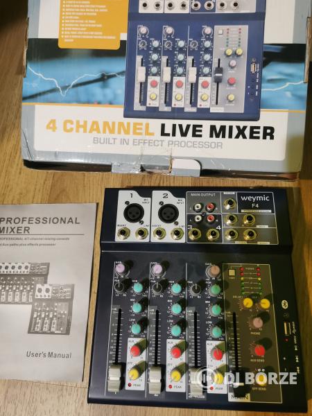 Zenekari keverő 4 csatornás