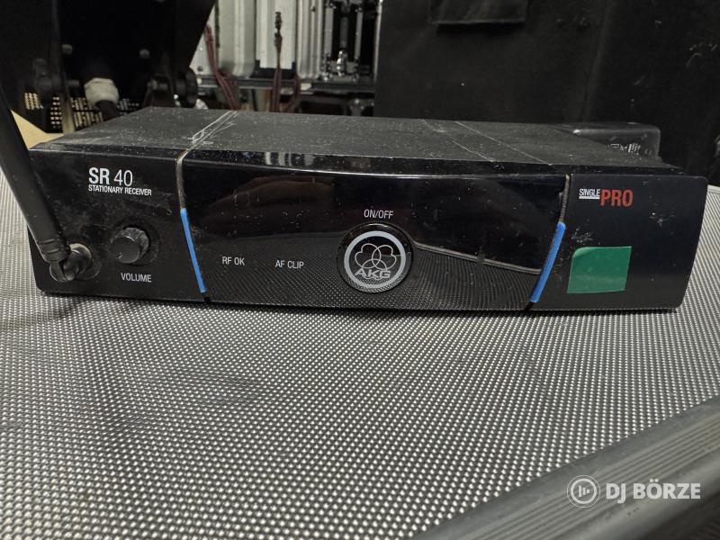 AKG vezeték nélküli mikrofon SR40 vevő + HT40 PRO kéziadó