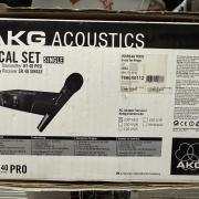 AKG vezeték nélküli mikrofon SR40 S vevő + HT 40 PRO kéziadó
