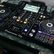 Pioneer XDJ-RX2 + ODYUSA rack