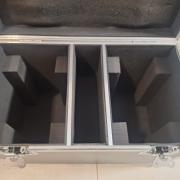 Eladó számlával, garanciával, új 19x15 watt wash zoom robotlámpák rackekkel