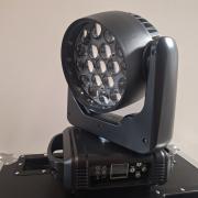 Eladó számlával, garanciával, új 19x15 watt wash zoom robotlámpák rackekkel