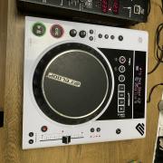 Reloop rmx40usb + 2db Reloop rmp1 Dj pult