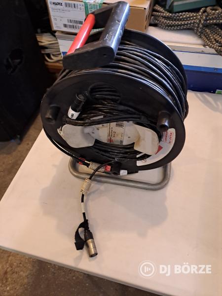 Roland M400 Vmixer rackben+ 2digitbox+ cat 5 kábel