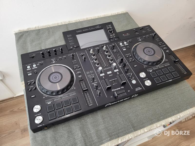 Pioneer XDJ-RX2 DJ lejátszó/kontroller
