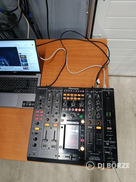 Pioneer djm 2000